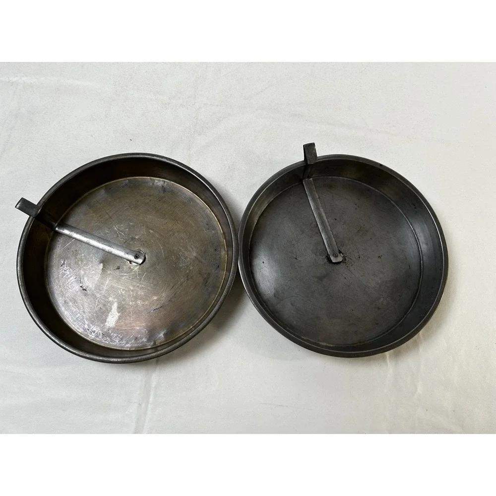 Vintage Metal Pie & Cake Tins Set of 2 – With Easy Slider Release Bottoms